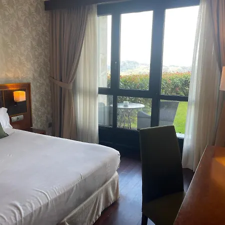 Hotel De Torazo Nature Hotel&spa
