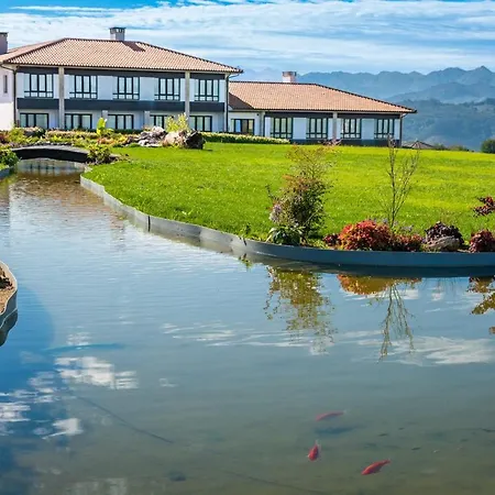 De Nature & Hotel Torazu