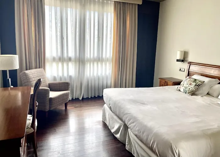 De Nature & Hotel 4*