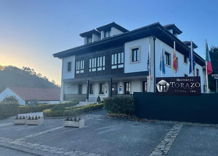 Hotel De Nature & 4*