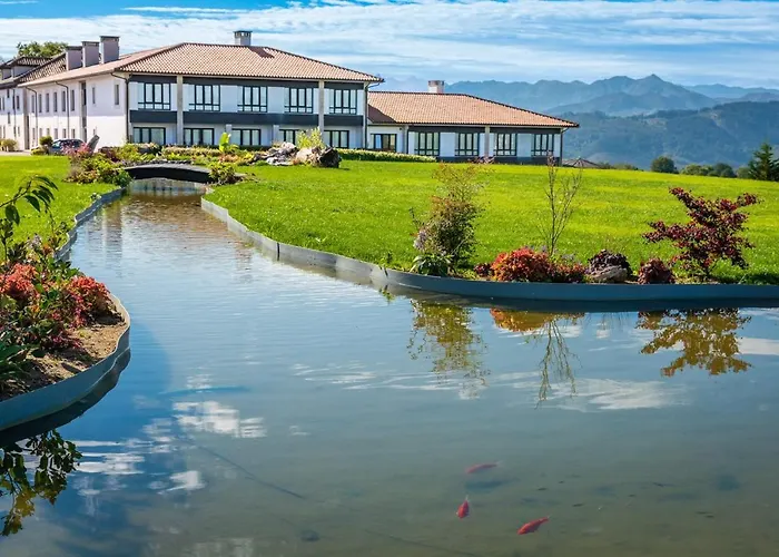 De Nature & Hotel Torazu