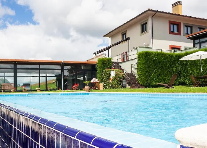 De Nature & 4* Torazu